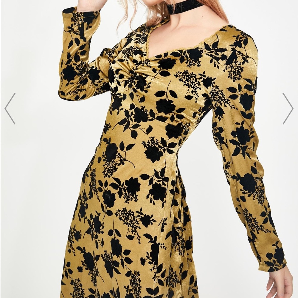 Dollskill Olive Floral Midi Dress
